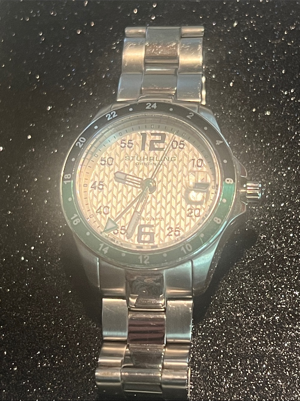 Stührling Lady Galleon 290 Quartz 36mm Diver watch